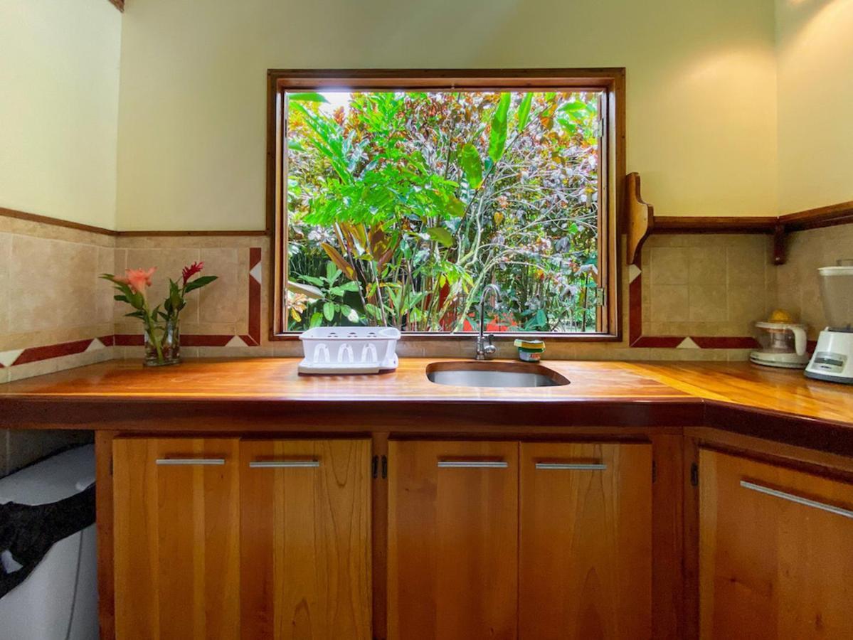 Finca Chica Lodge & Villas Puerto Viejo de Talamanca エクステリア 写真