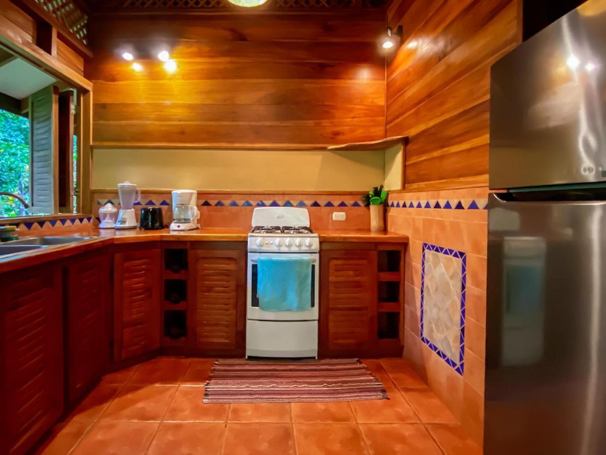Finca Chica Lodge & Villas Puerto Viejo de Talamanca エクステリア 写真